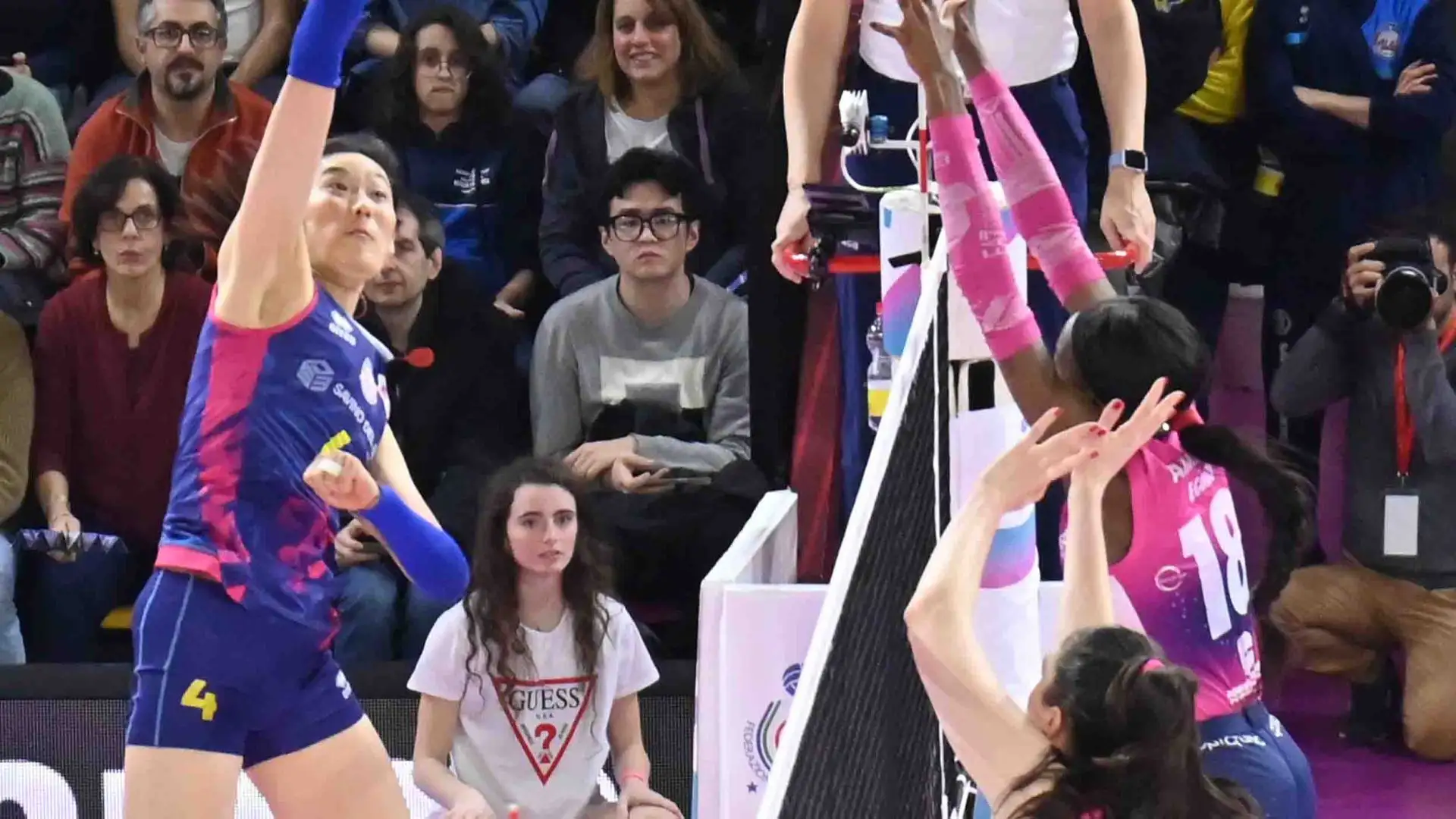 Stravinto il duello con Ekaterina Antropova.