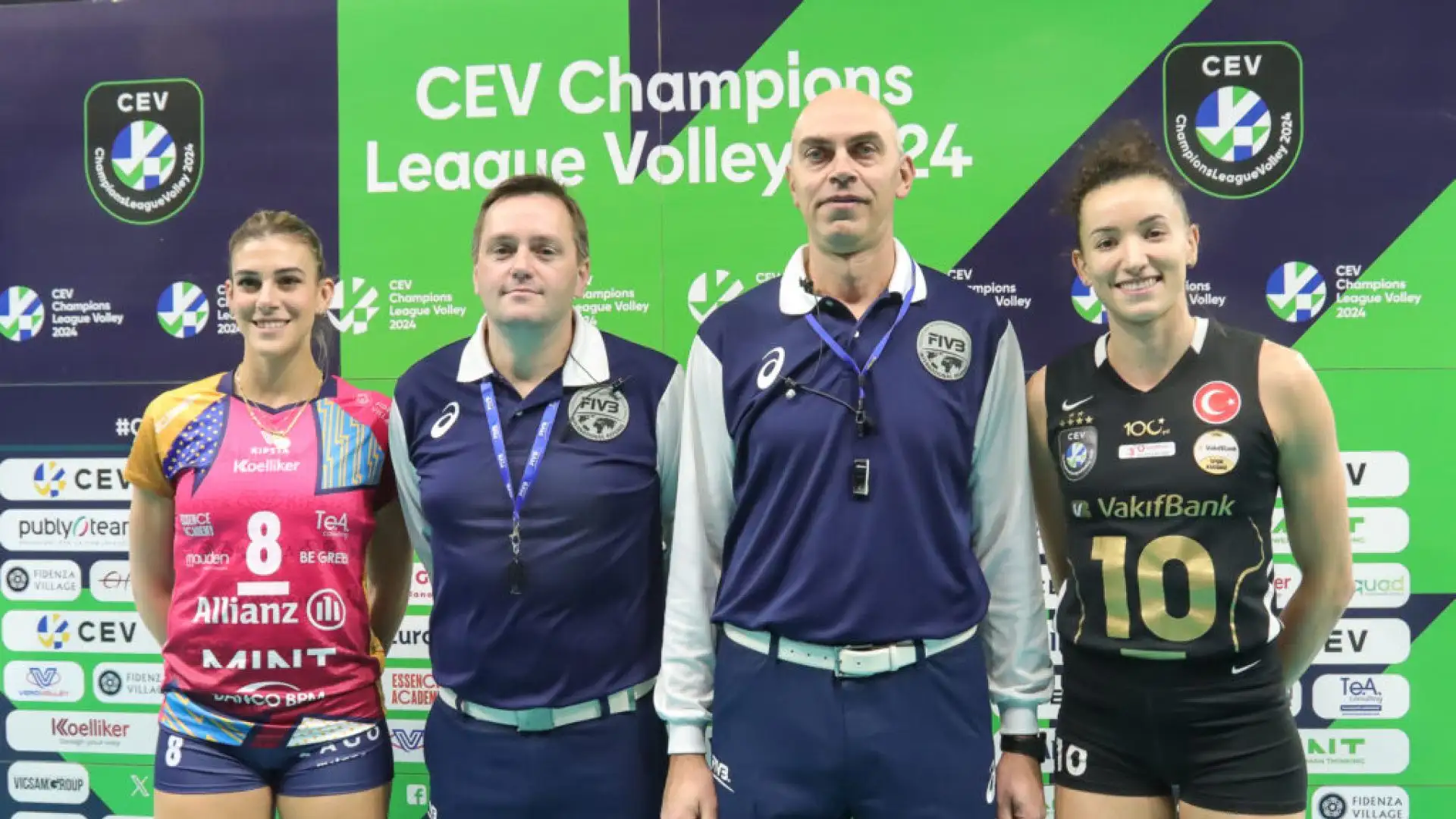 Milano e VakifBank potrebbero riaffrontarsi in finale.