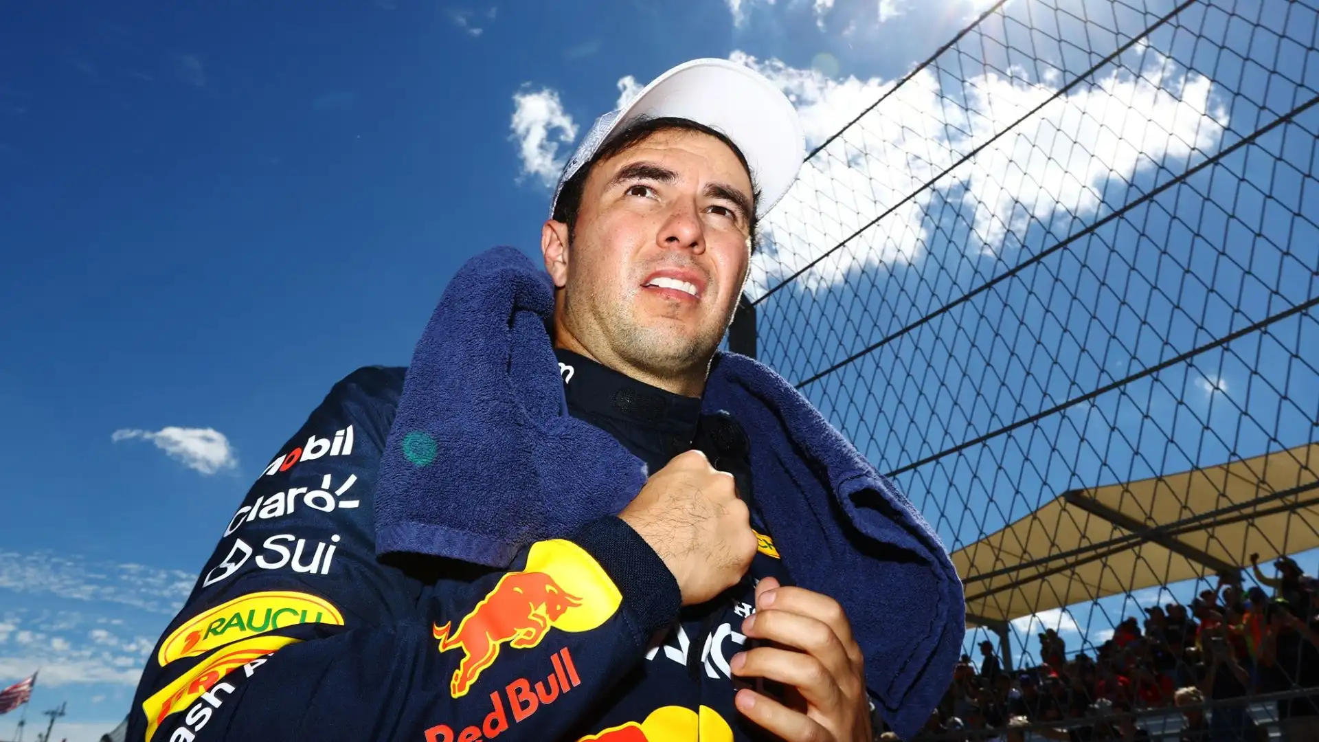 A Jeddah, in Arabia Saudita, il pilota messicano spera di avvicinarsi a Verstappen