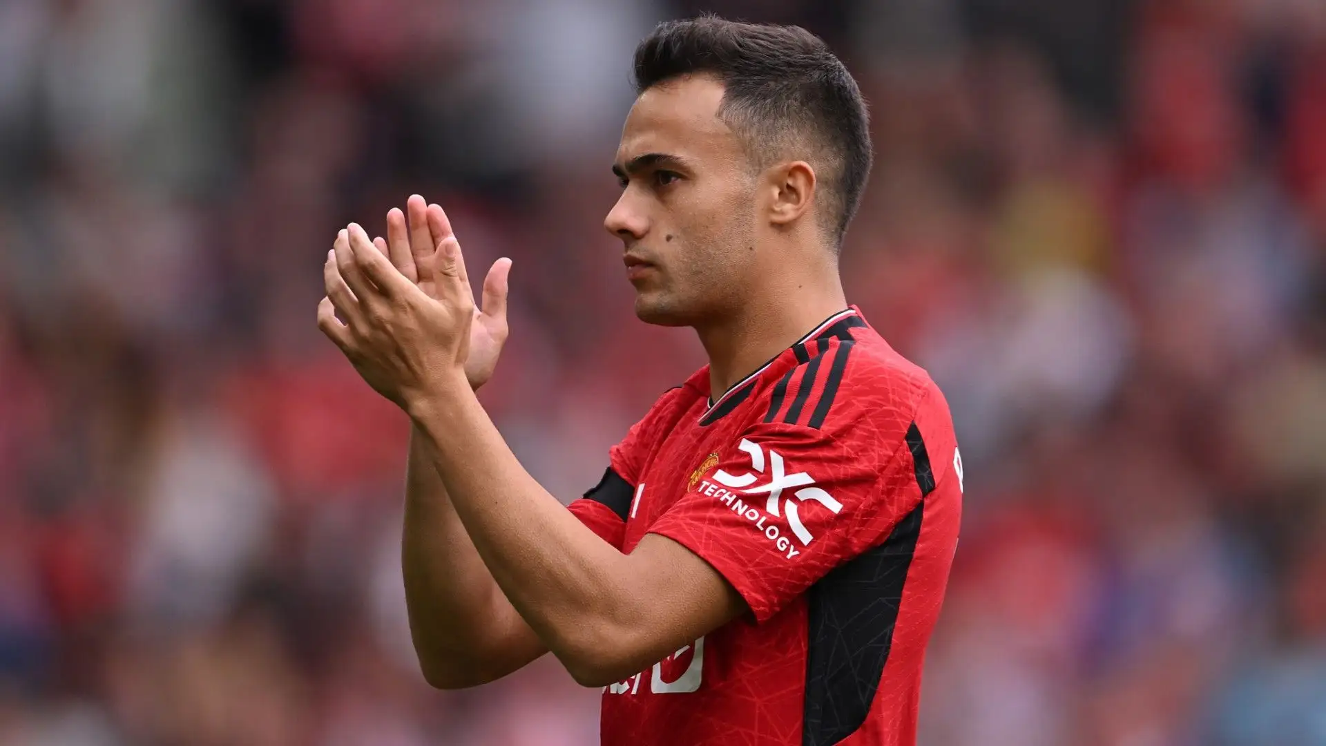Sarebbe dovuto restare al Manchester United fino a fine stagione ma qualcosa è andato storto
