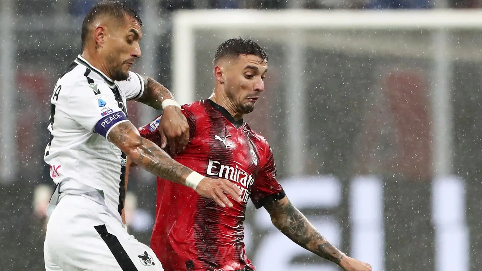 Il club turco sta temporeggiando per avere il giocatore in sconto con l'appoggio dell'entourage di Krunic, e la situazione sta infastidendo la società rossonera, secondo quanto riporta calciomercato.com