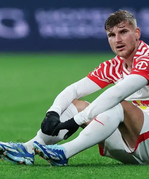 Timo Werner se ne va, Mario Gomez festeggia: le foto