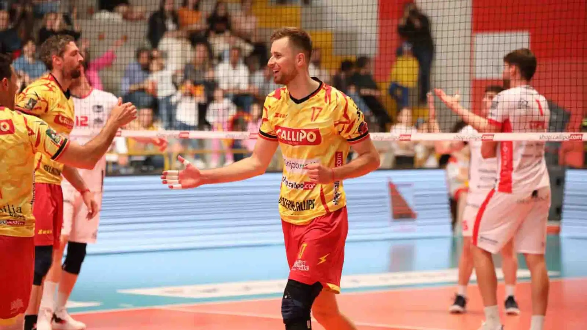 La prima annata in Serie A1 è caratterizzata dal raggiungimento della finale in Coppa Italia, con la sconfitta ad opera dalla Sisley Volley, e dei quarti di finale nei play-off scudetto.