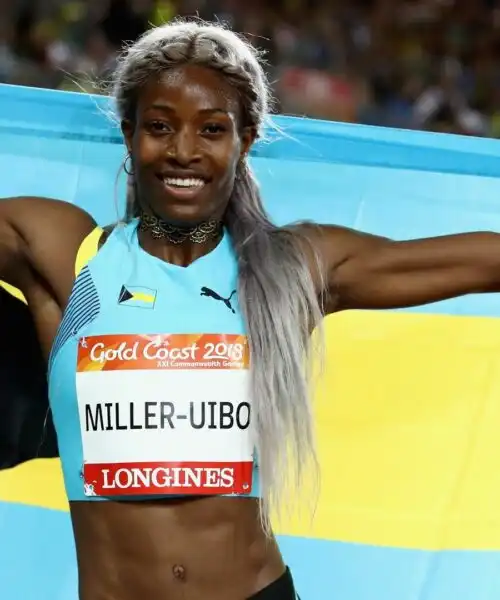 Velocità e capelli colorati: le belle foto di Shaunae Miller-Uibo