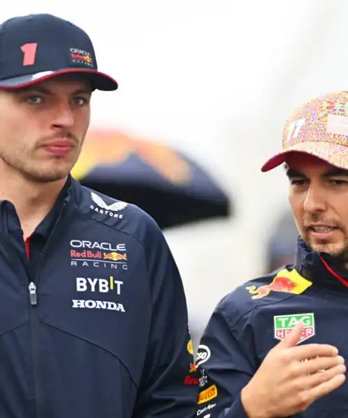 F1, Max Verstappen replica al padre di Sergio Perez. Le foto