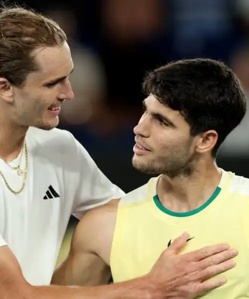 Australian Open: Carlos Alcaraz fuori a sorpresa, Alexander Zverev in semifinale