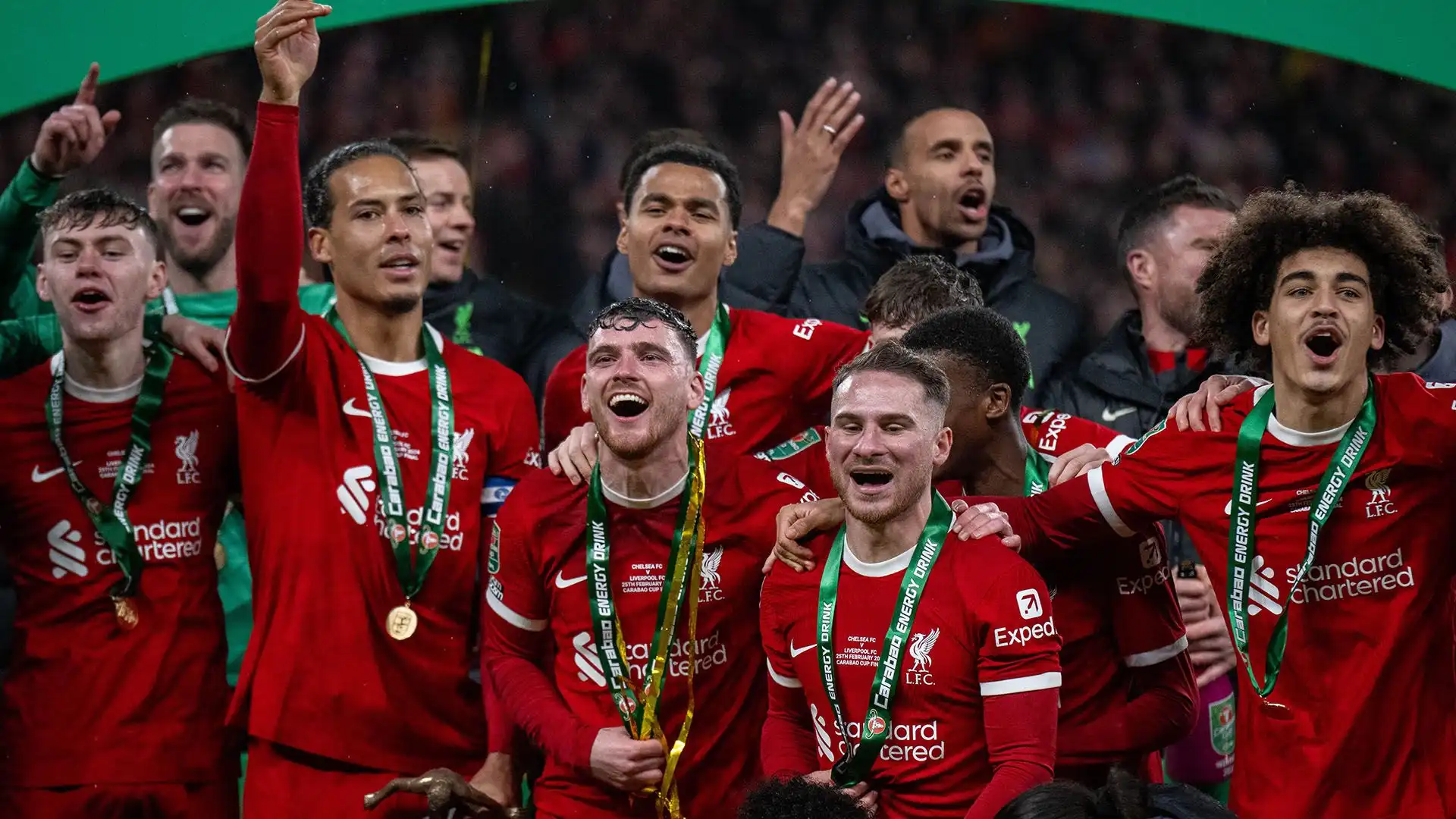 Il Bayern Monaco guarda in casa Liverpool per il successore di Alphonso Davies, in partenza al termine della stagione