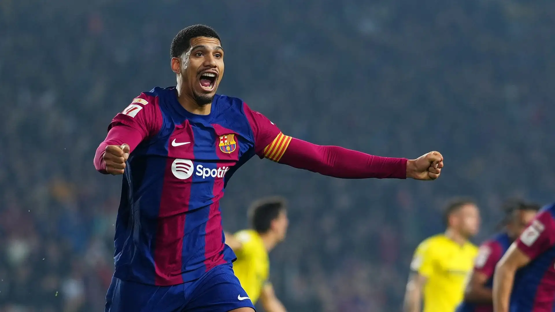 L'ossessione di Tuchel resta sempre un nuovo leader per la difesa, e il grande obiettivo è Ronald Araujo