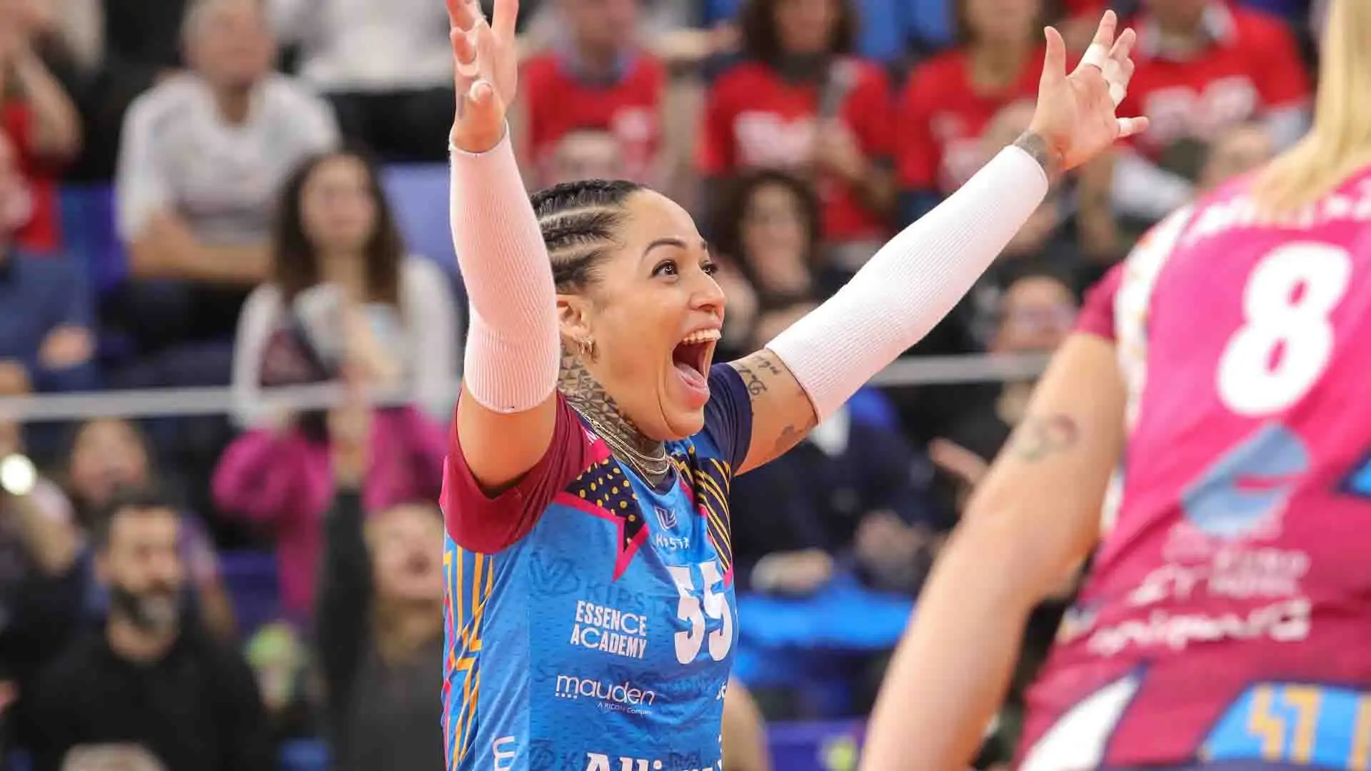 In particolare del libero Brenda Castillo.