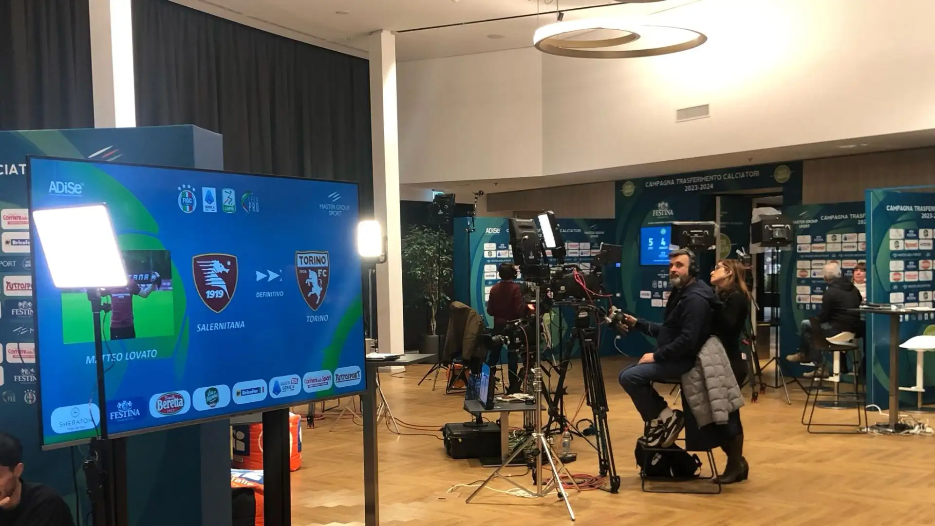  Il Torino ha preso l'esterno offensivo Uros Kabic dalla Stella Rossa.