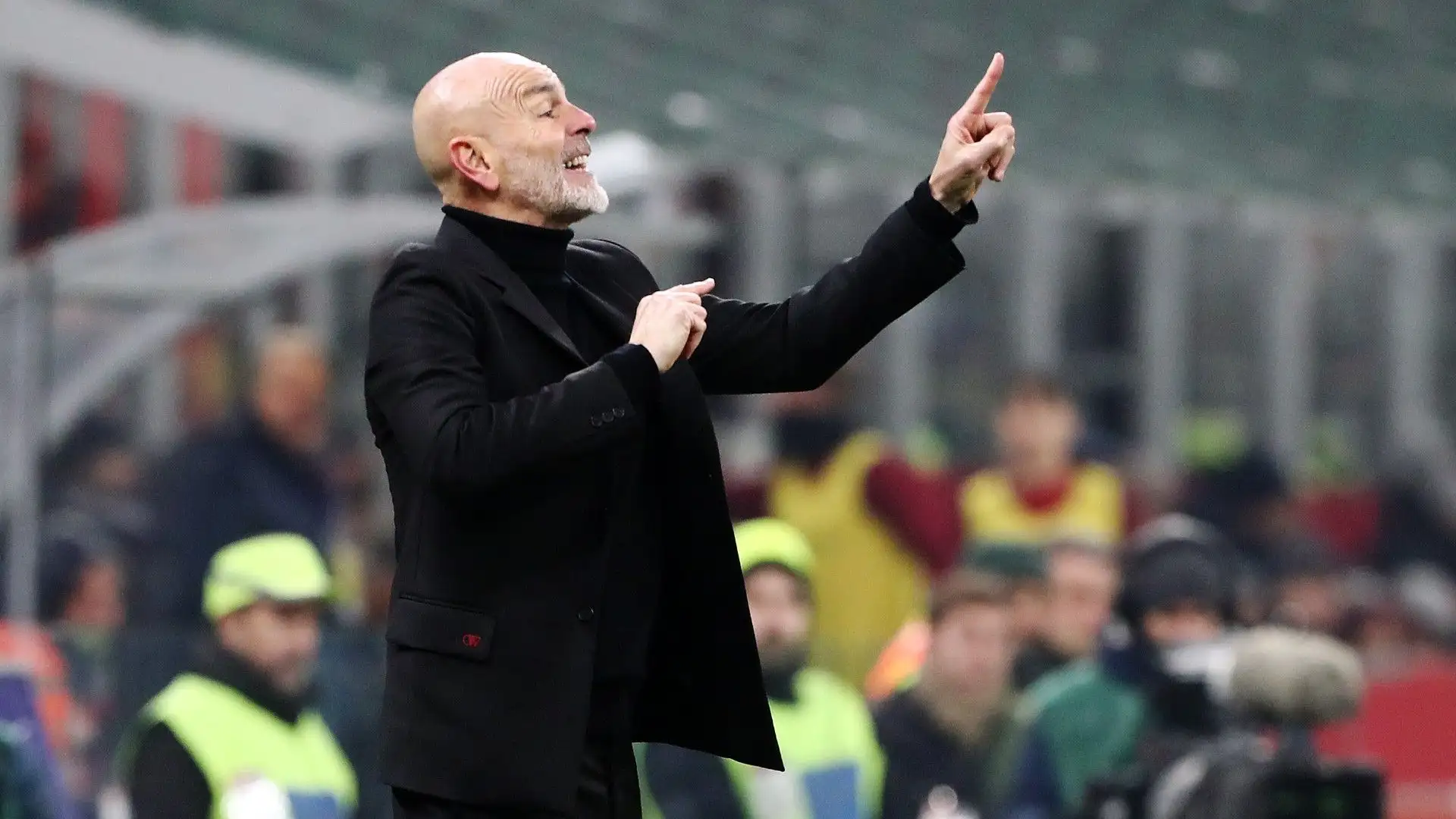 I giallorossi sono alla ricerca di un tecnico che sostituirà Daniele De Rossi
