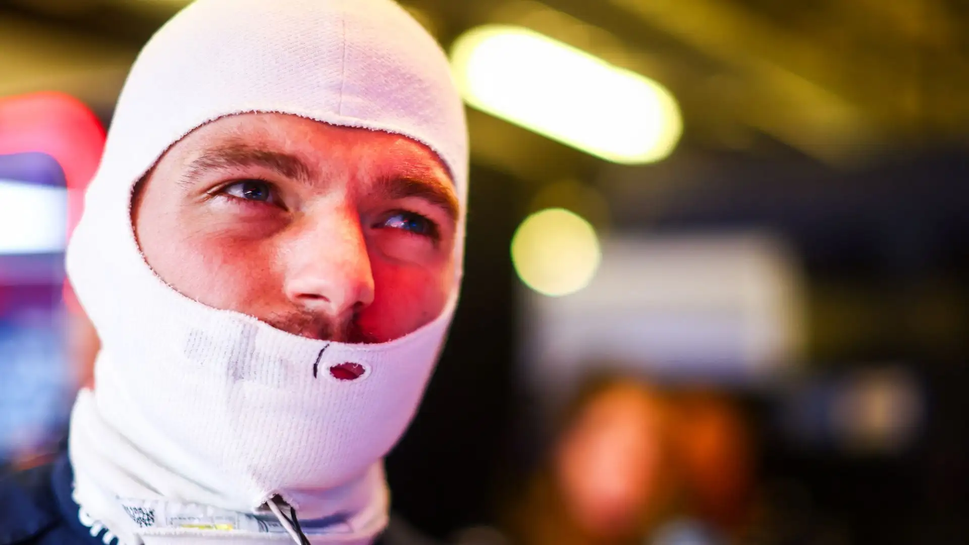 Secondo il pilota olandese, 24 gare all'anno sono troppe