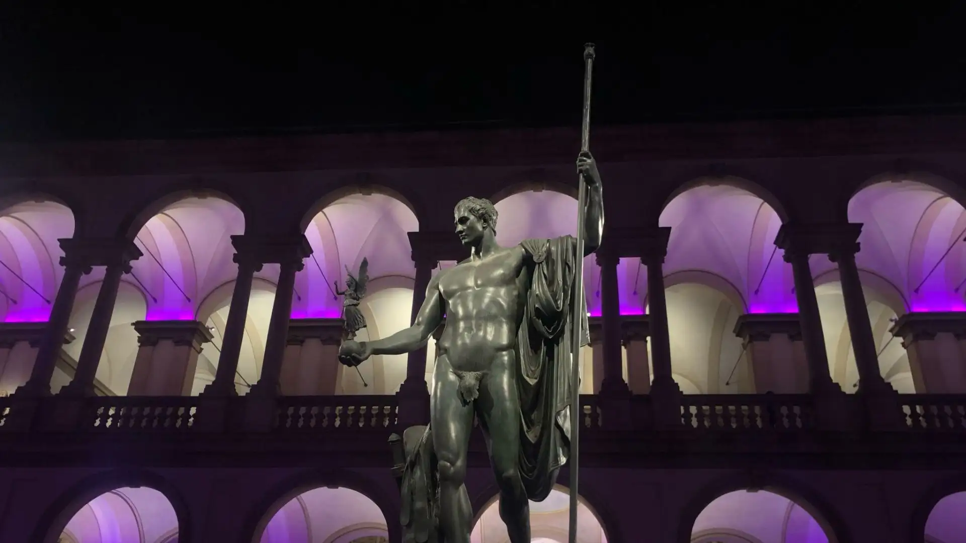 In particolare la serata è andata in scena alla Pinacoteca di Brera.