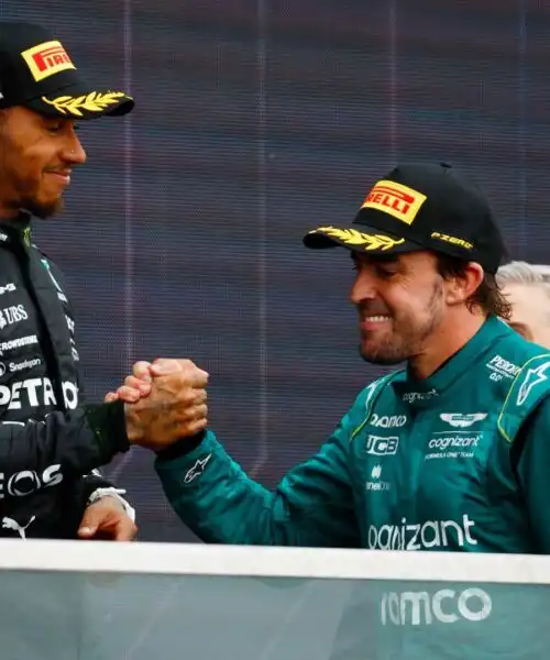 Più Fernando Alonso che Sebastian Vettel: il consiglio alla Mercedes