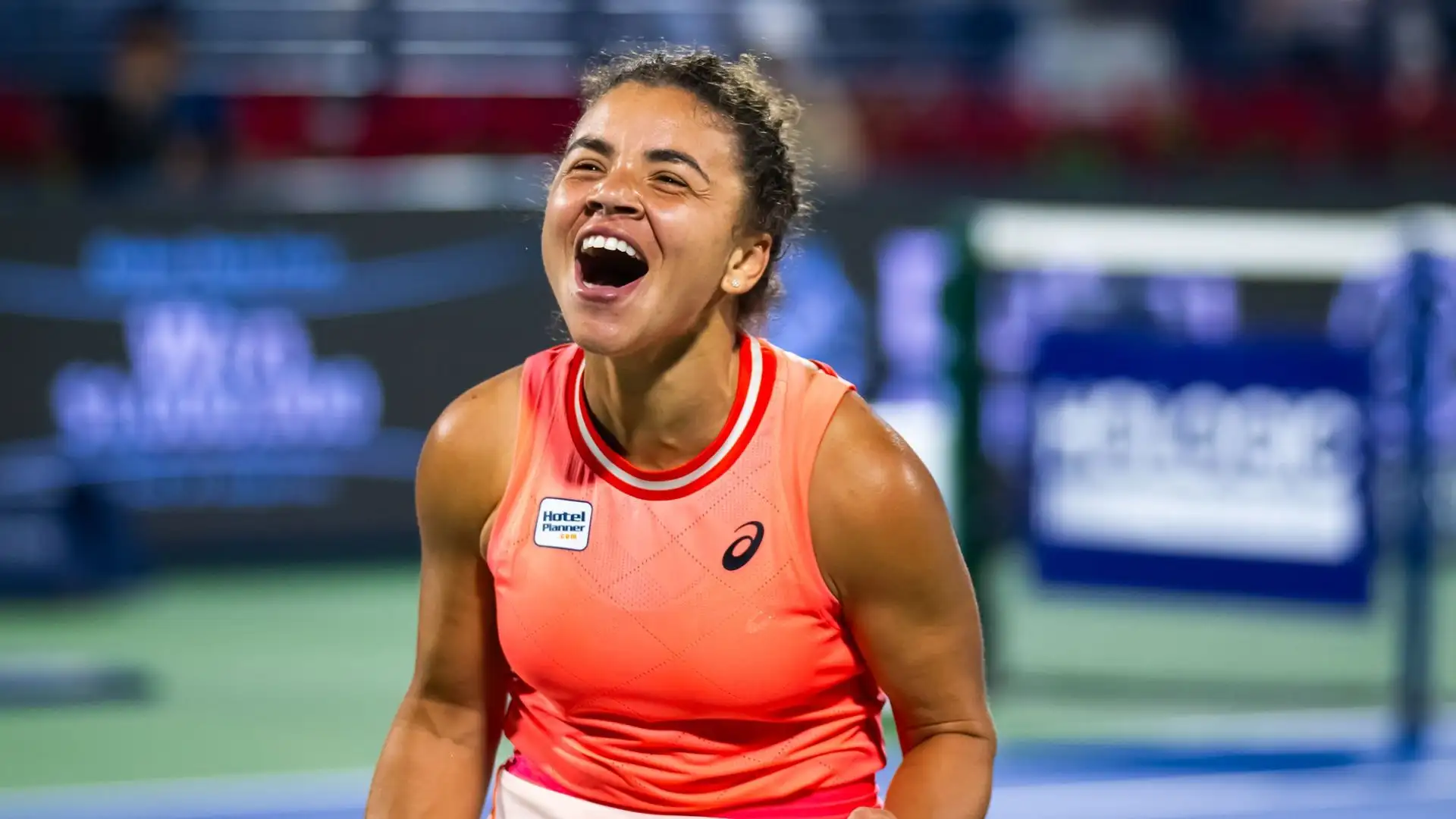 Battuta la russa Anna Kalinskaya in tre set