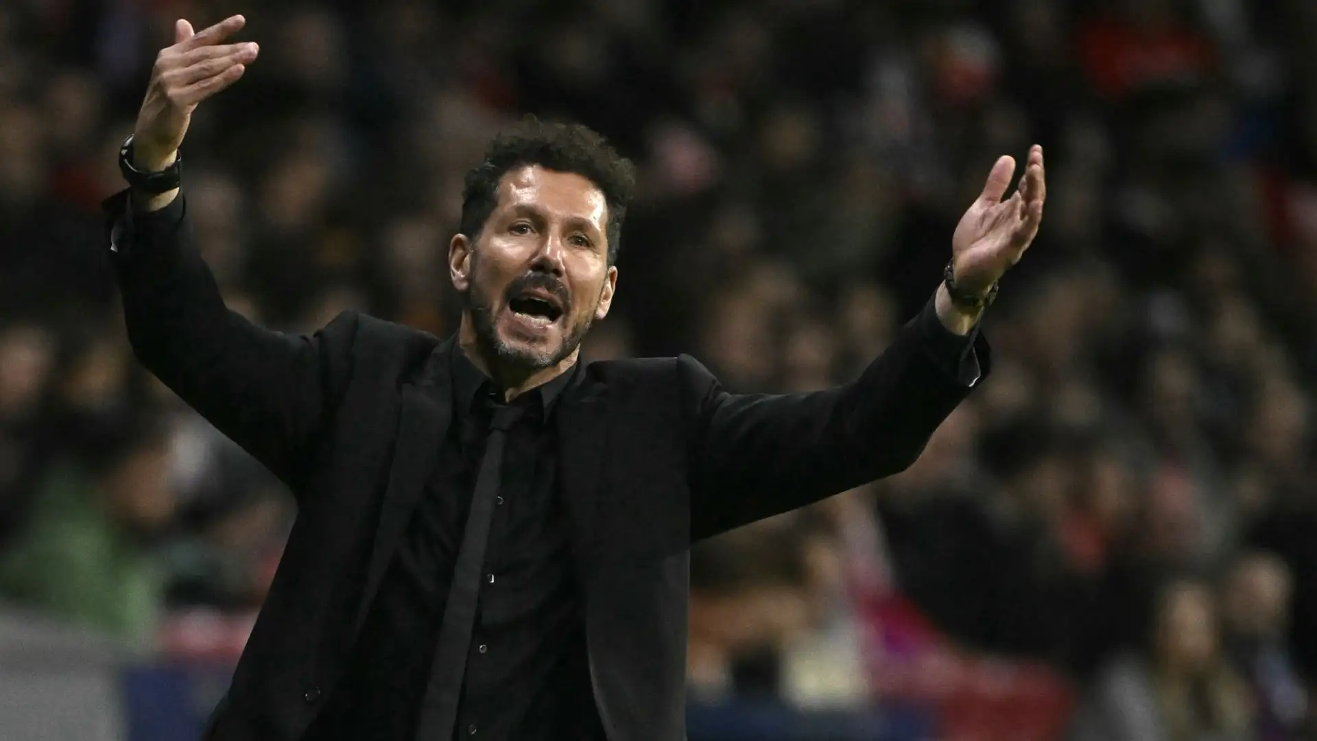 La sua filosofia di gioco non sarebbe così diversa da quella impressa da Allegri alla squadra, e il suo arrivo non sarebbe così traumatico