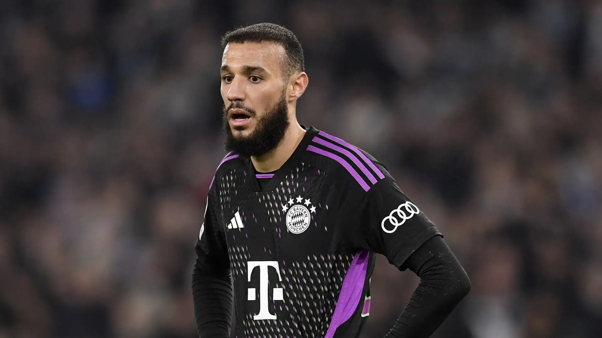 Mazraoui potrebbe lasciare i tedeschi in estate e la Juve sta riflettendo