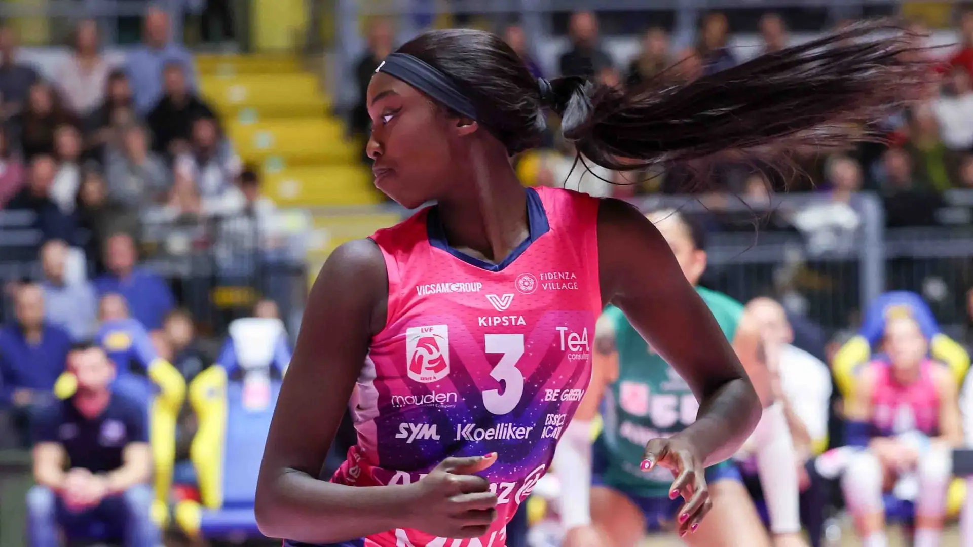 Paola Egonu è rimasta tutto il tempo in panchina, sostituita dalla sua vice, Adhu Malual.