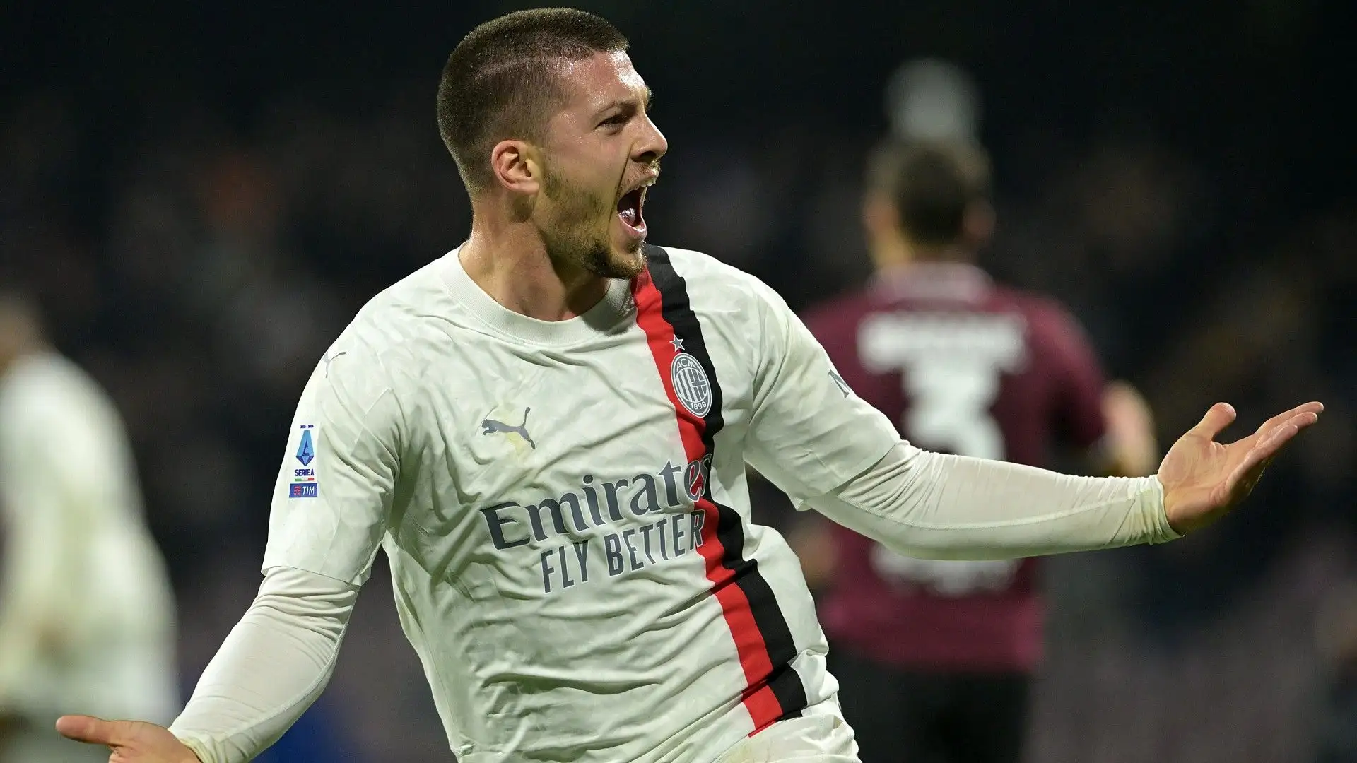 Jovic ha un contratto con il Diavolo fino al 2025
