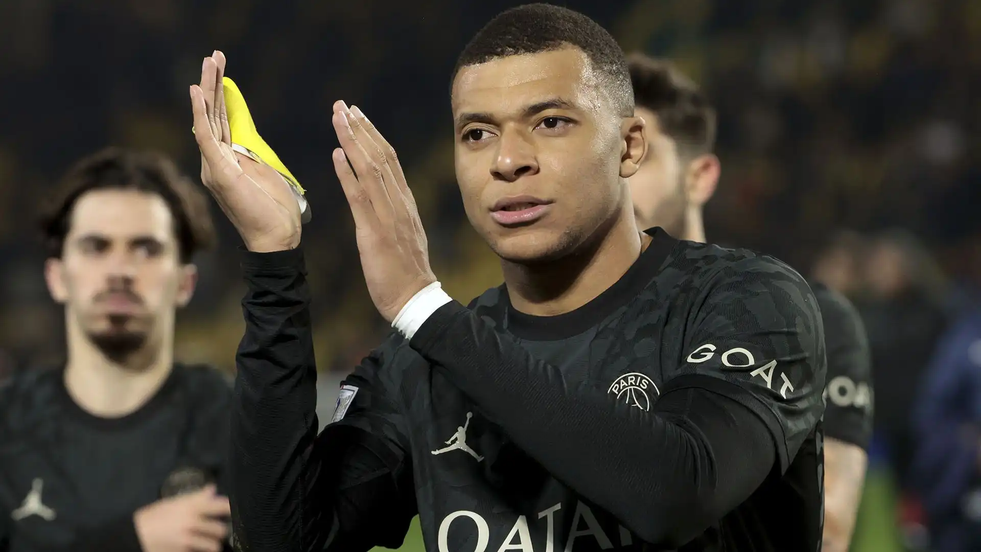 Kylian Mbappé ha firmato il contratto con il Real Madrid