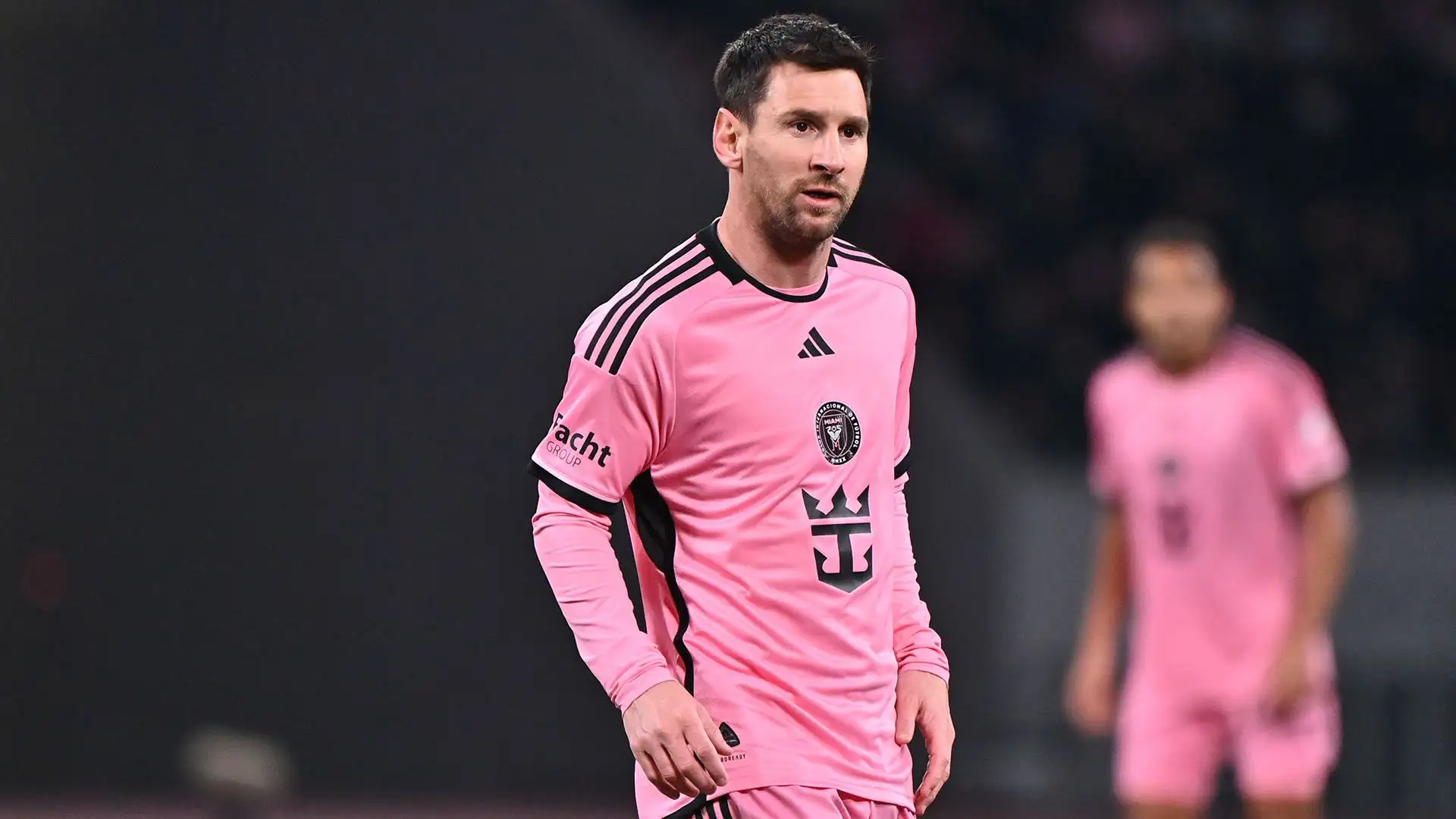 Il fuoriclasse dell'Argentina è però sceso in campo nel secondo tempo dell'amichevole in Giappone contro il Vissel Kobe, disputata solo pochi giorni dopo