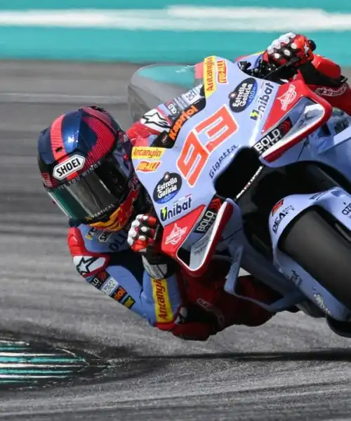 MotoGP, si riparte! Le foto dei test, curiosità per Marc Marquez in Ducati