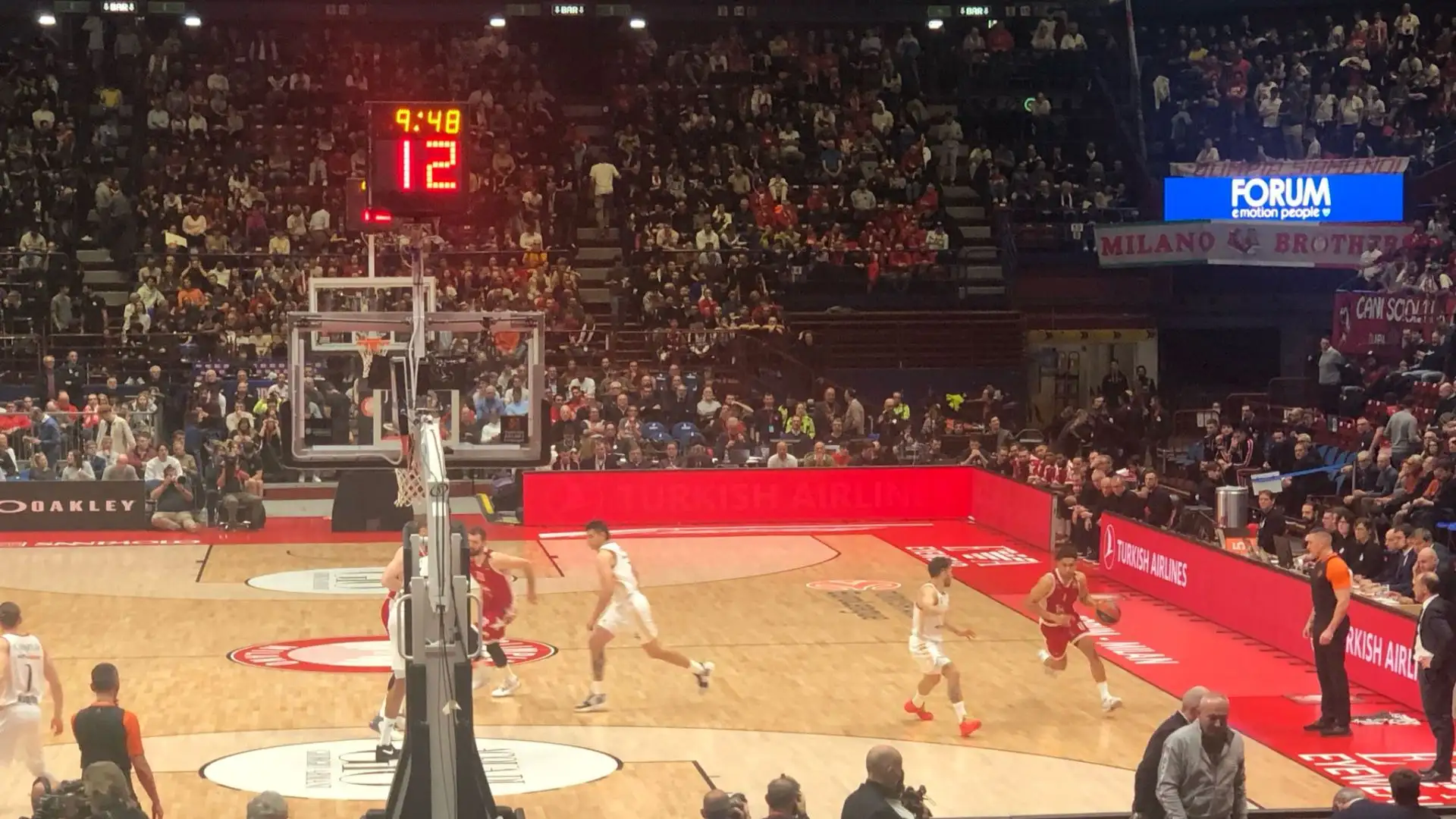 Milano con un gran secondo quarto è volata sul +21.