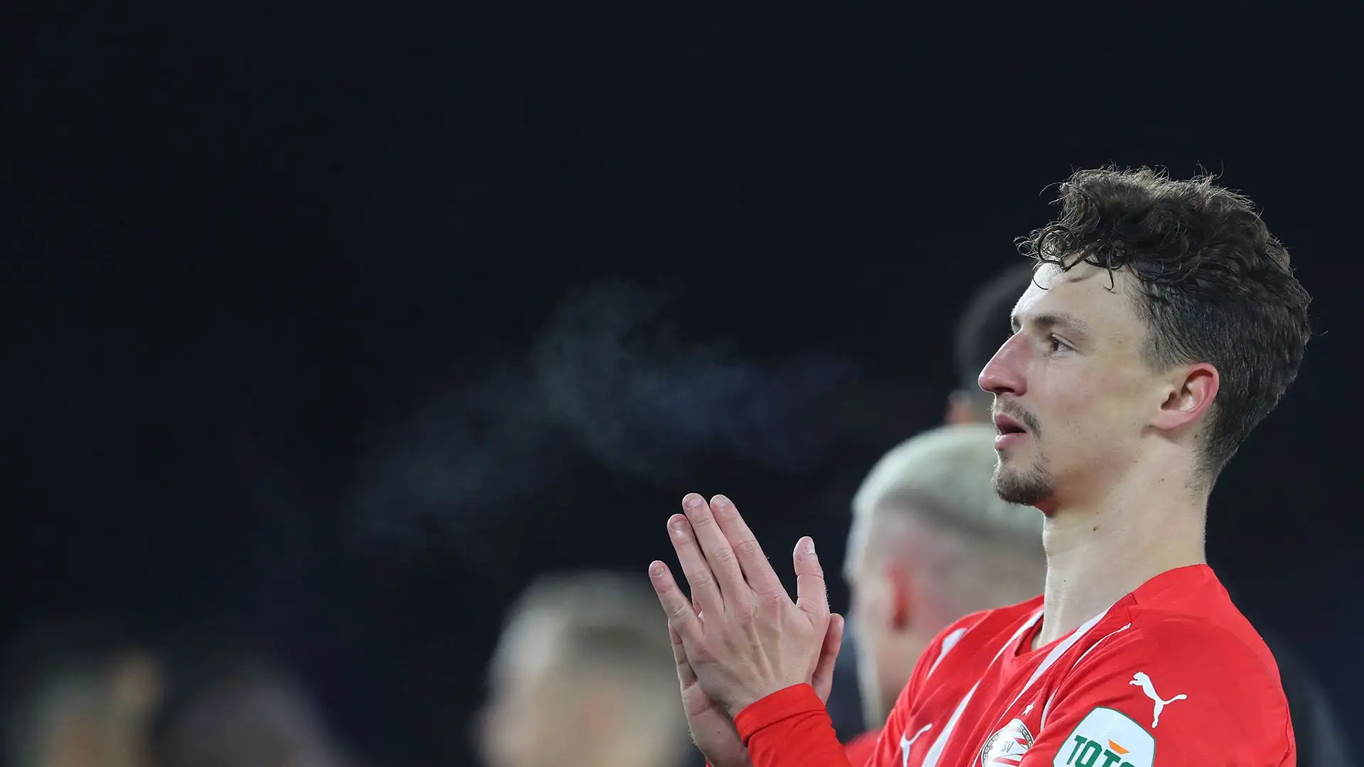 Il difensore gioca al PSV dal 2019
