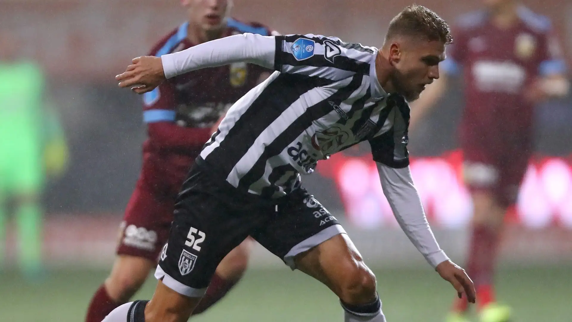 Nel 2018 si è trasferito in Austria all'Admira Wacker, poi Heracles Almelo in Olanda, Al-Faisaly in Arabia Saudita e Gaziantep FK in Turchia
