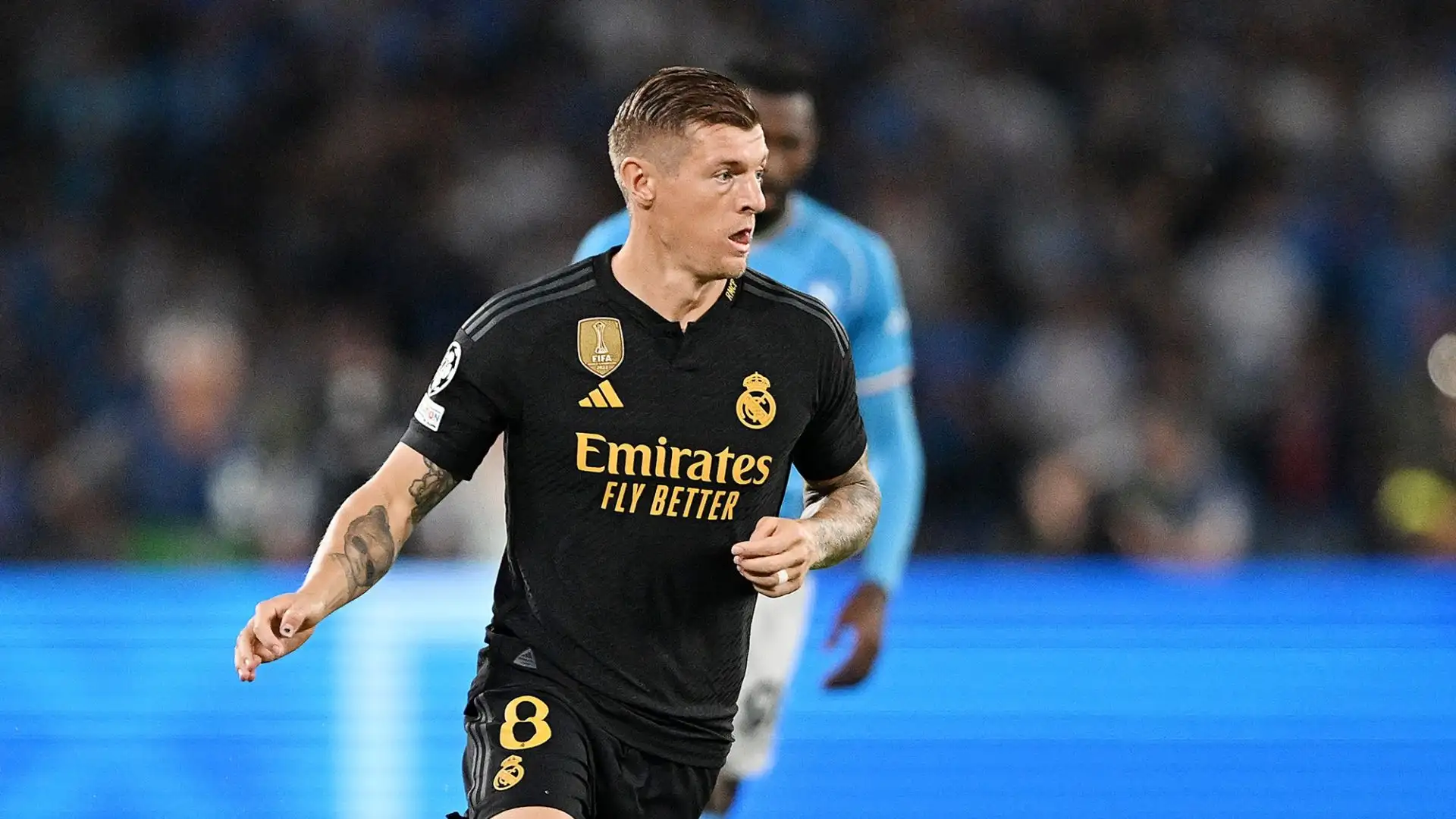 Il centrocampista, secondo Sky Sport, ha deciso di prolungare il contratto con il Real Madrid
