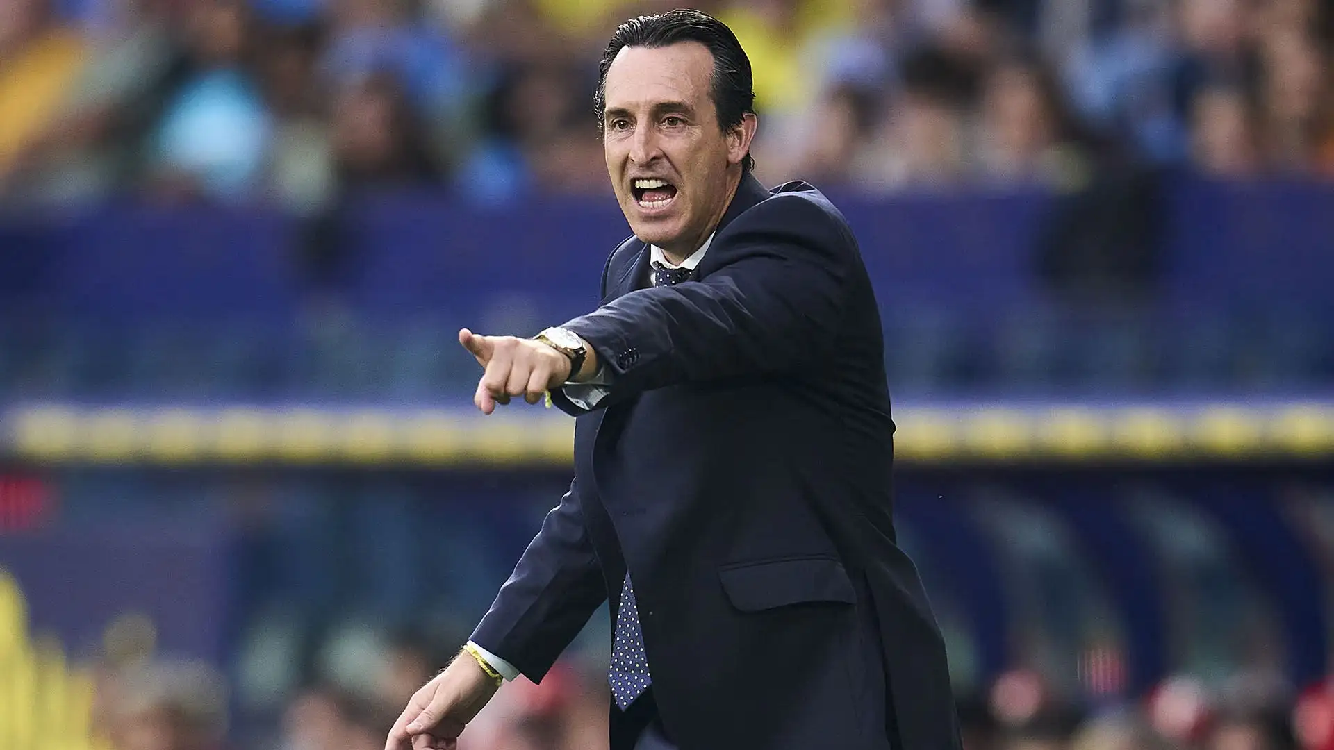 Con il Siviglia ha vinto l'Europa League tre volte, con il Villarreal una