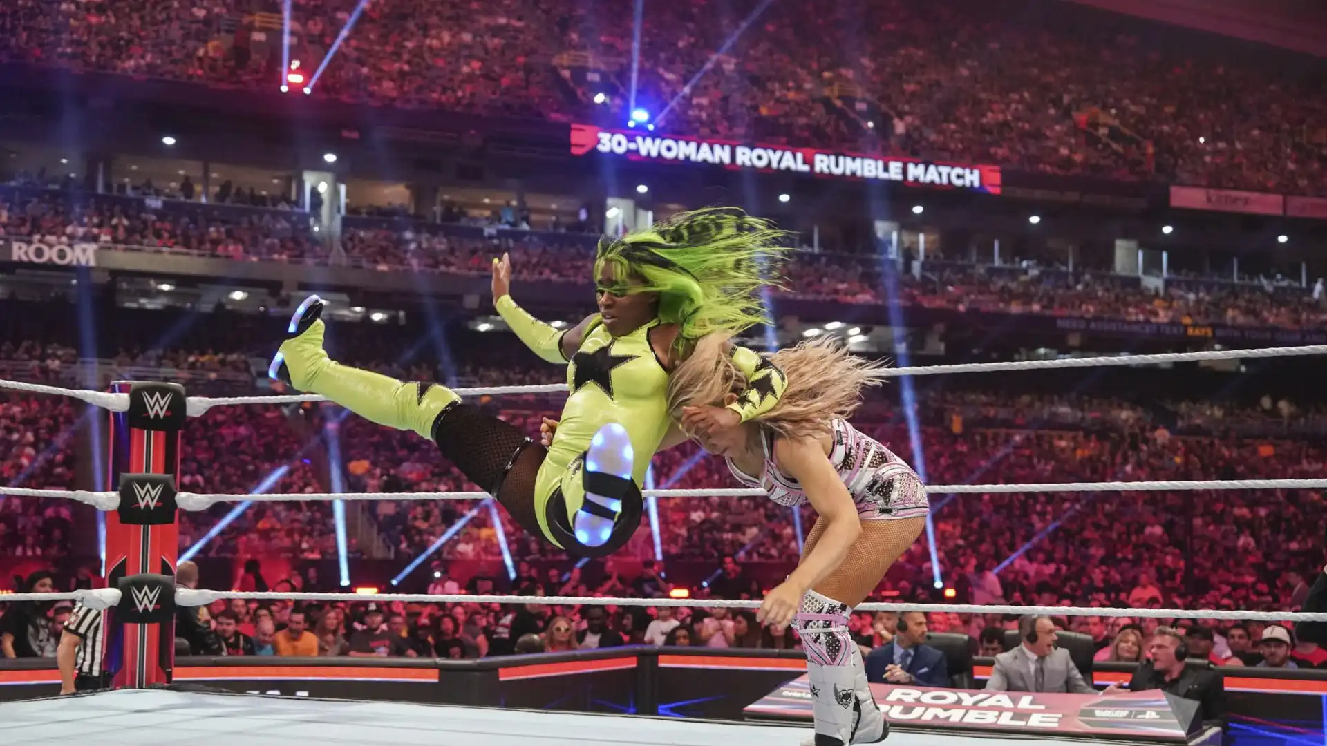 Nel wrestling WWE non ci sono solo uomini. 