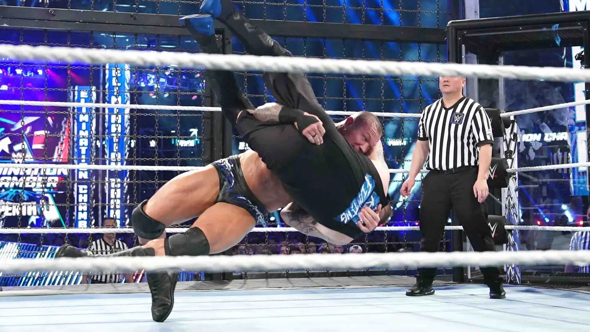 Decisiva l’interferenza di Logan Paul nel finale a 2 tra Drew e Randy Orton.