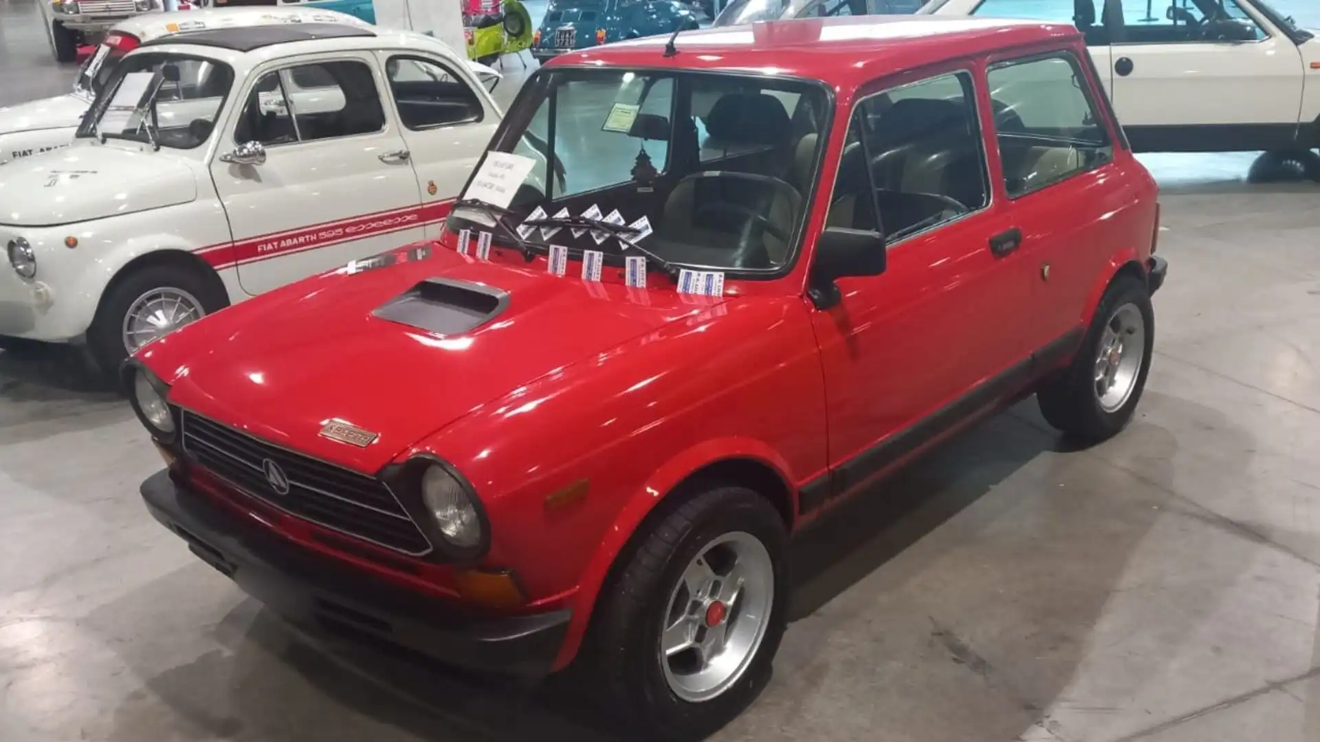 Piccola ma molto grintosa l'A112 Abarth