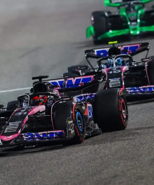 F1, dopo il flop in Bahrain la Alpine corre ai ripari