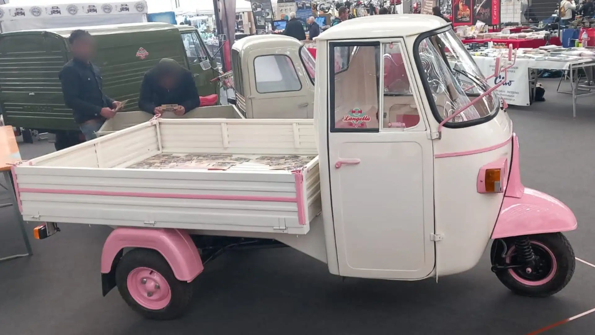 Piaggio Ape è il suo vero nome