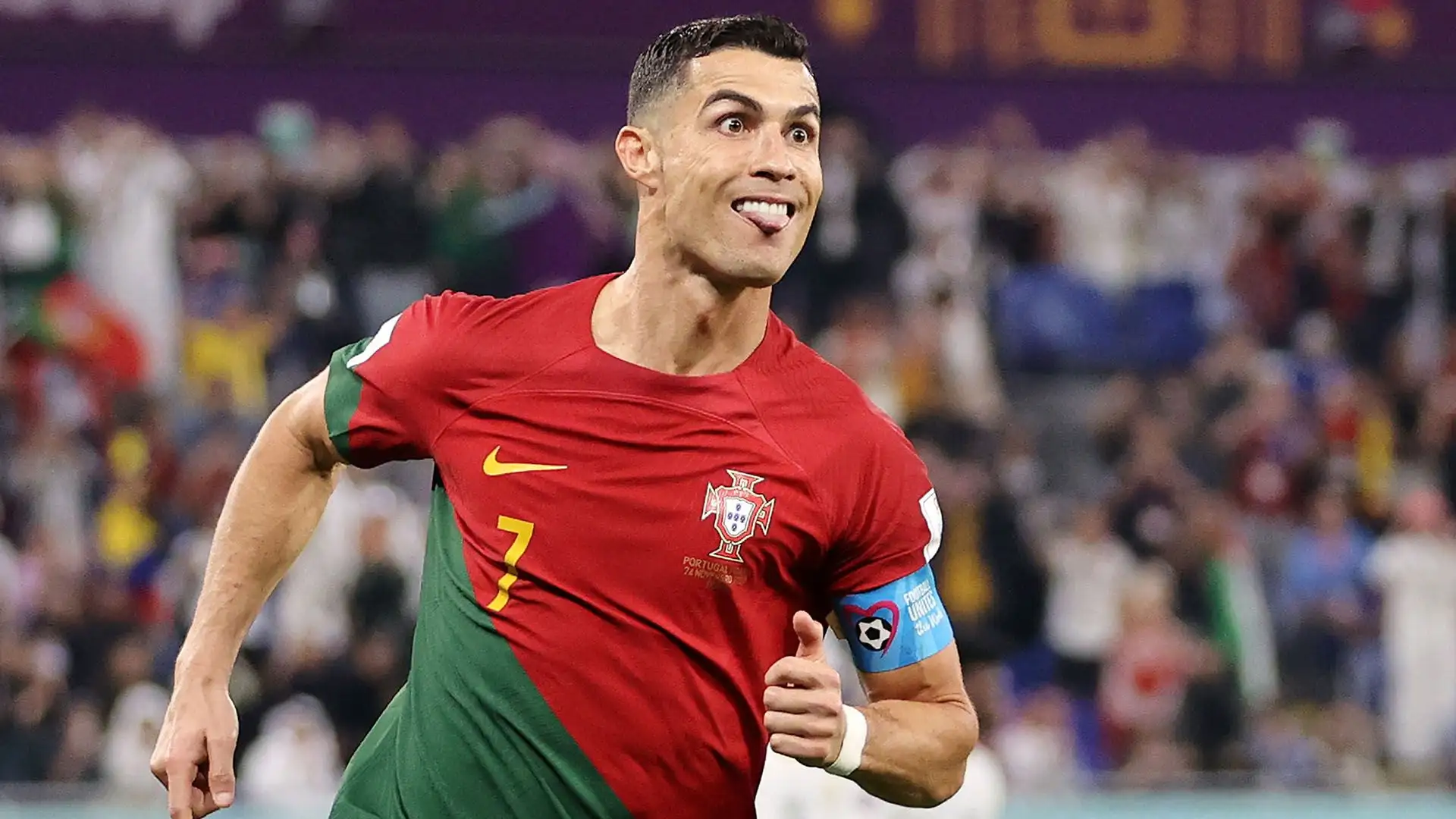 3- Il passaggio in Arabia Saudita l'ha arricchito ancora di più: 1.92 miliardi di euro per Cristiano Ronaldo
