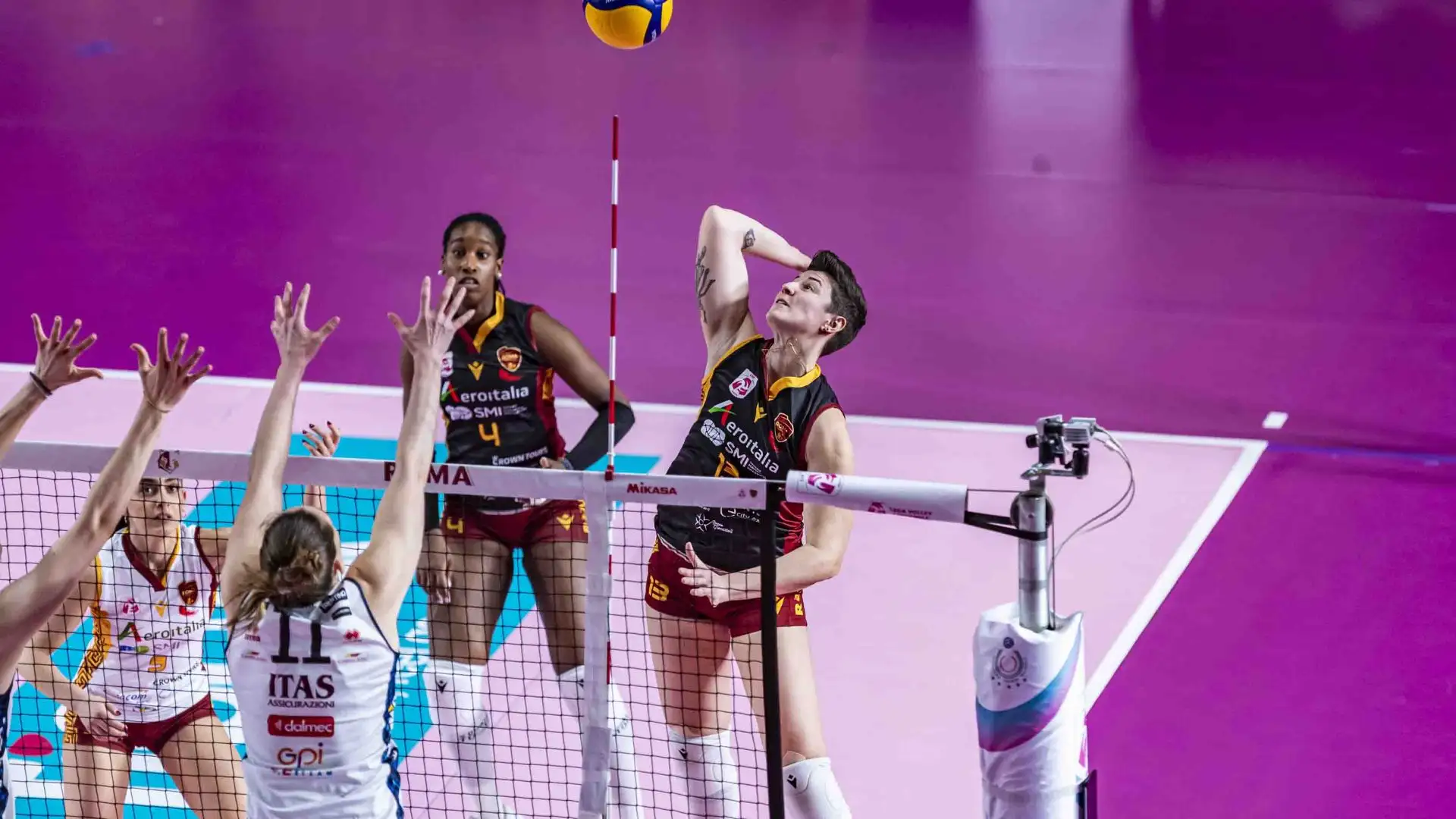 La sconfitta al tie-break con Roma ha scritto la parola fine.
