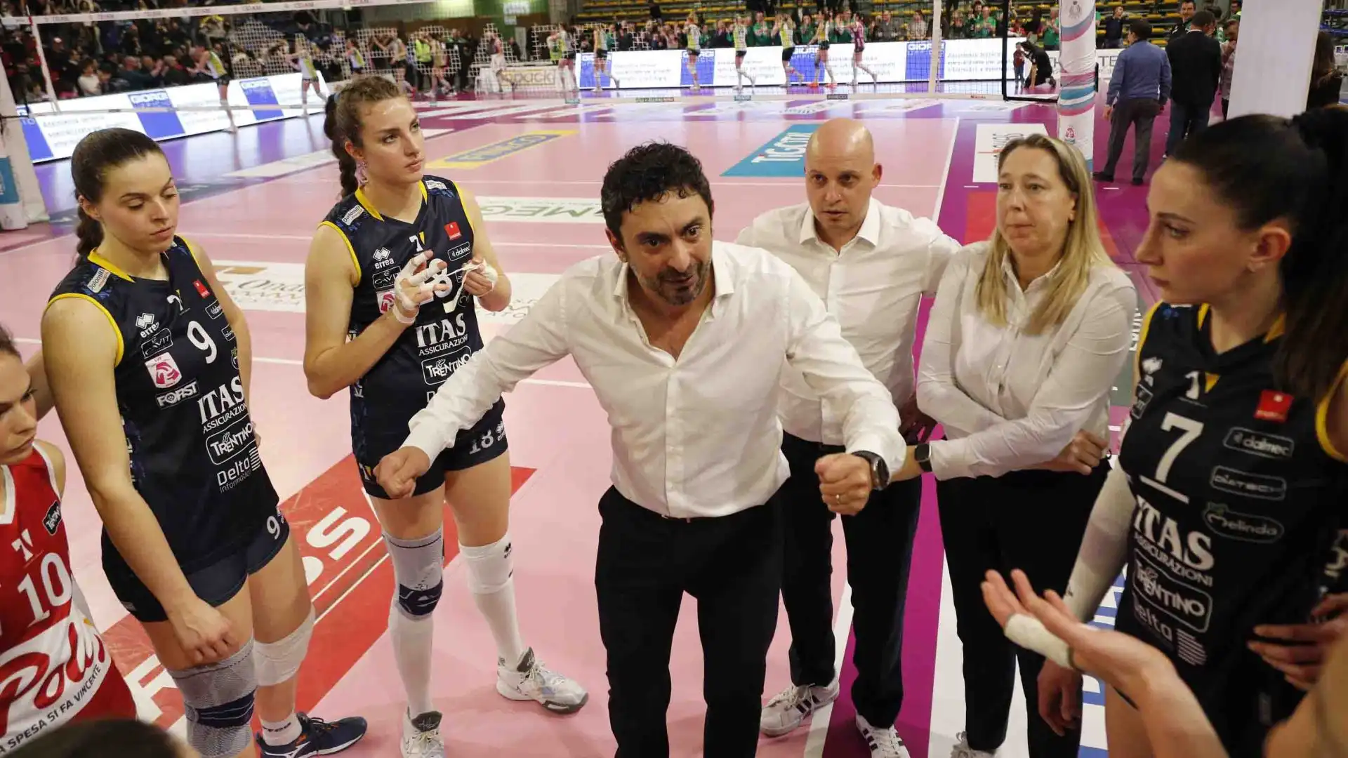 E' successo di tutto nell'ultimo anno all'ormai ex ct della Nazionale Davide Mazzanti.