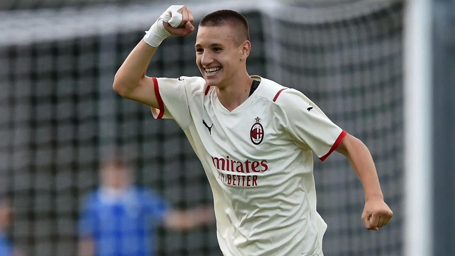 A breve il calciatore compirà 16 anni e potrà firmare il contratto da professionista
