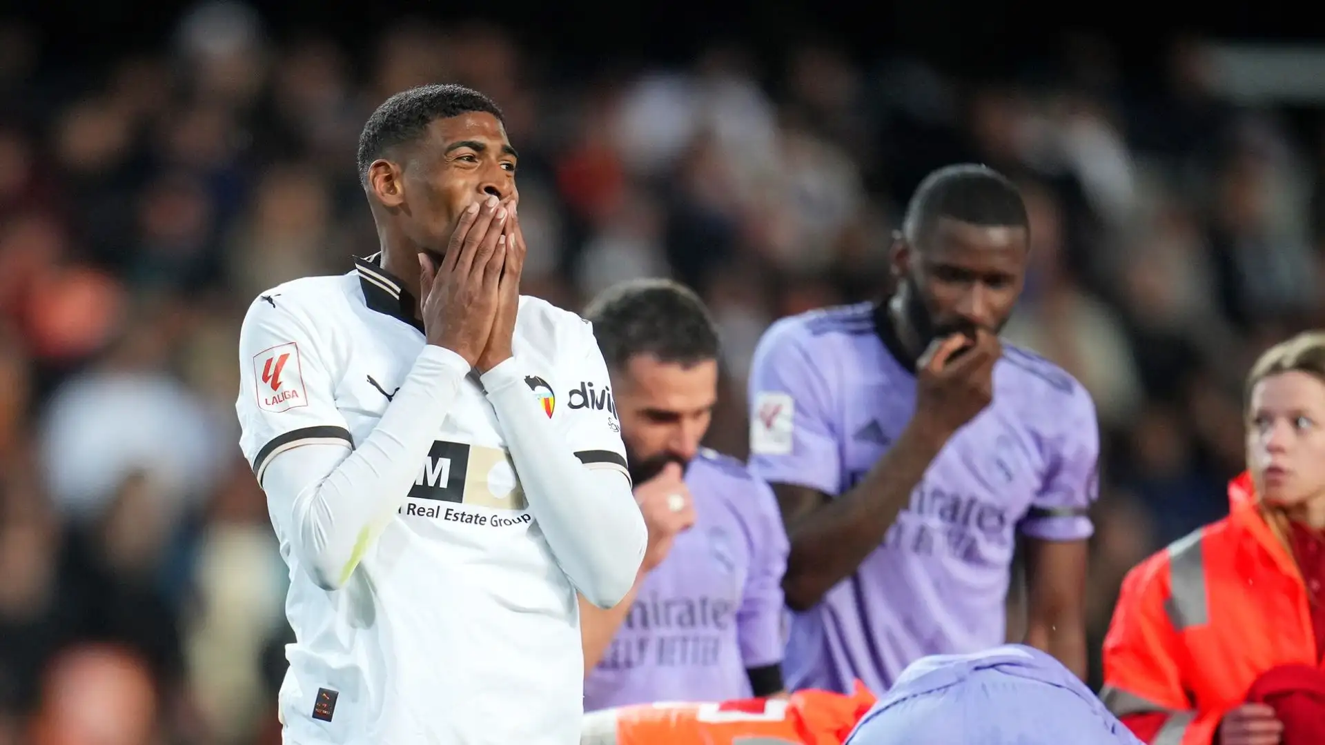Il giocatore si è fatto male nel finale della partita contro il Real Madrid al Mestalla