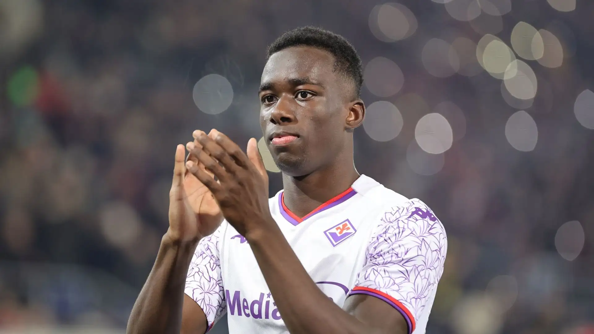 Kayode, terzino destro in grado di giocare anche come esterno in un centrocampo a cinque, può fare anche il difensore centrale