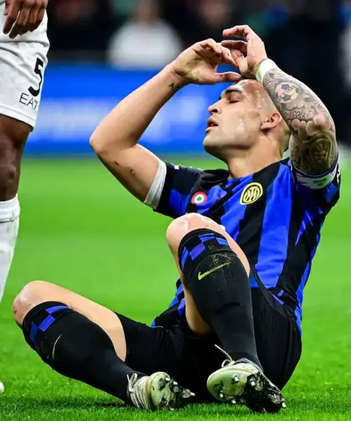 Dopo dieci vittorie consecutive l’Inter si ferma contro il Napoli