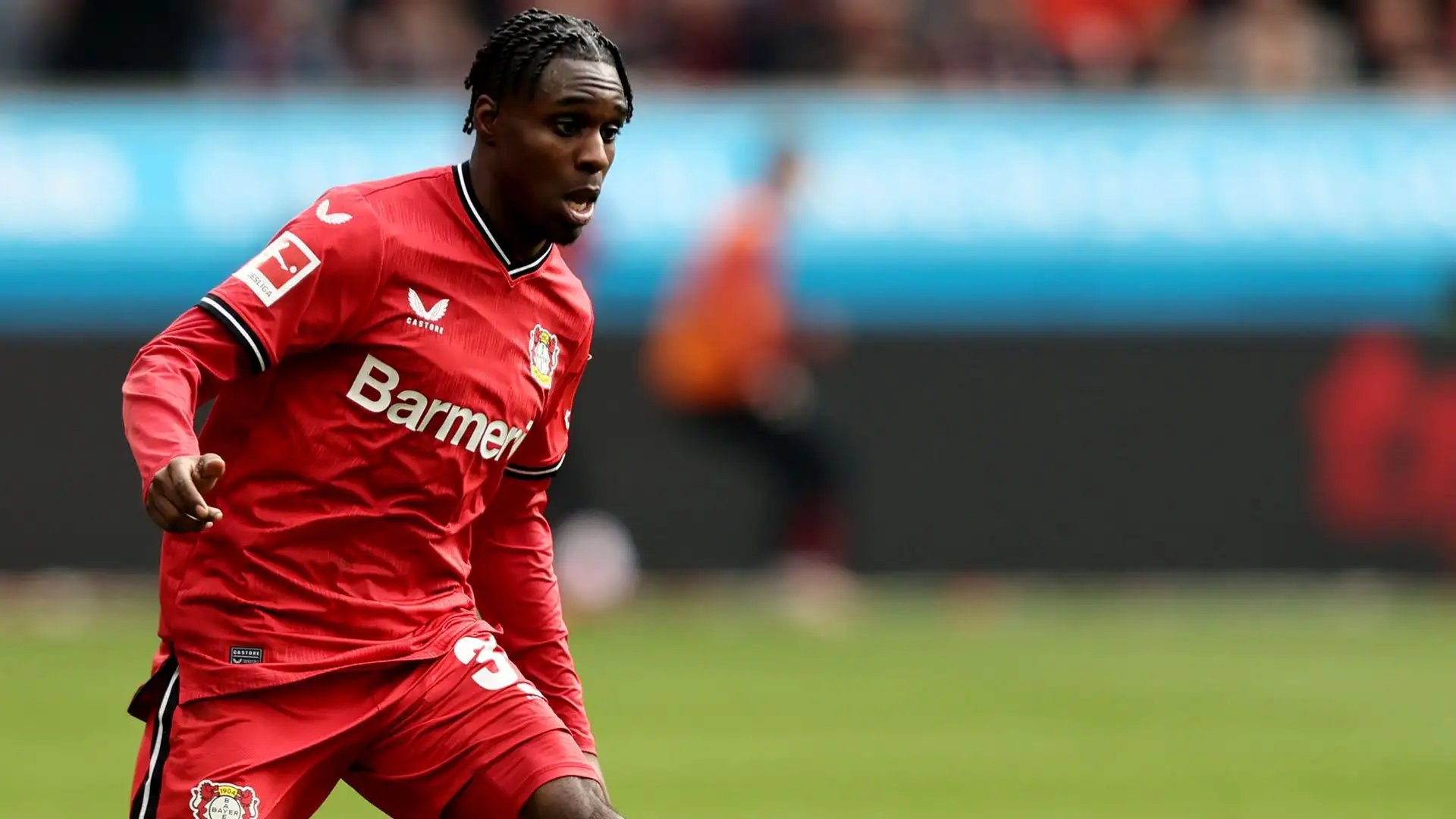 Secondo Sky il club tedesco tornerà sul mercato in estate: l'obiettivo è Jeremie Frimpong
