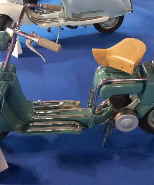 Lambretta, ha 75 anni questo magnifico scooter che arriva dal fiume: le foto