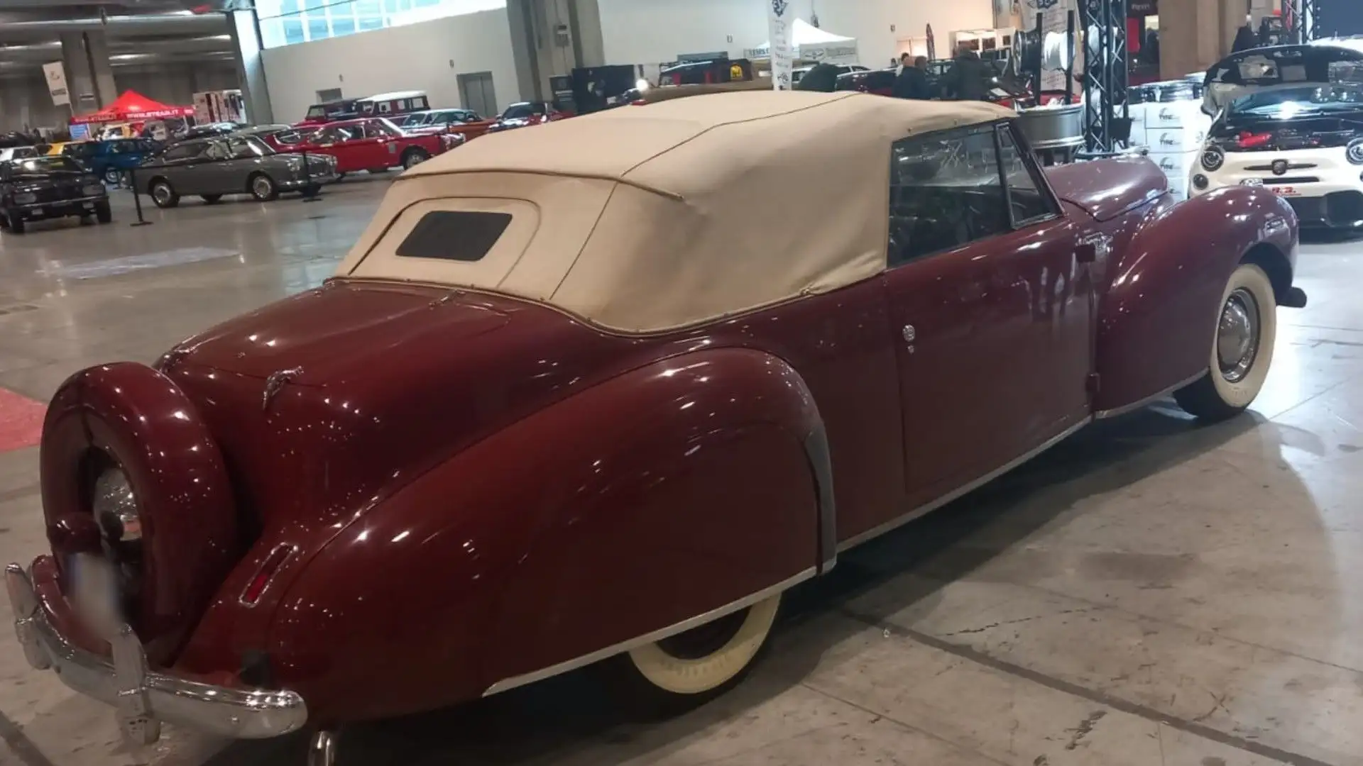 La prima Lincoln Continental fu progettata da Edsel Bryant Ford come suo veicolo personale