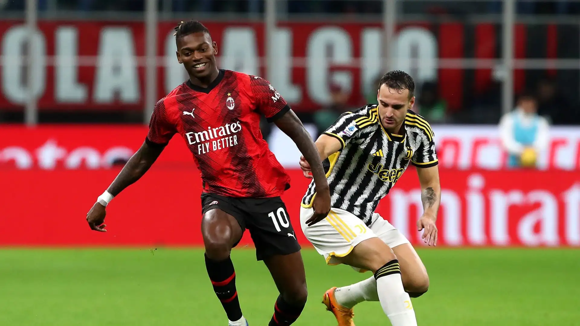 Leao è stato accostato anche al PSG, alla ricerca di un sostituto di Mbappé