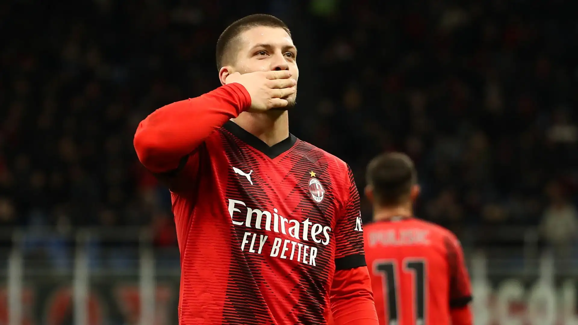 Secondo le indiscrezioni l'ex attaccante della Fiorentina è vicino alla conferma in rossonero anche nella prossima stagione