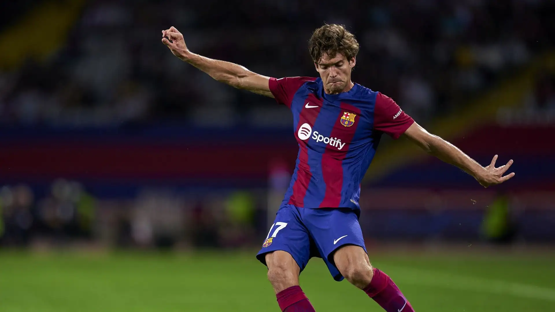Marcos Alonso lascerà il Barcellona a giugno