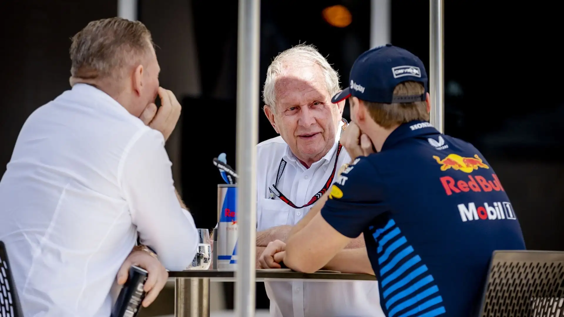 "Ci sarà tensione finché resterà in carica", ha detto il padre di Max Verstappen